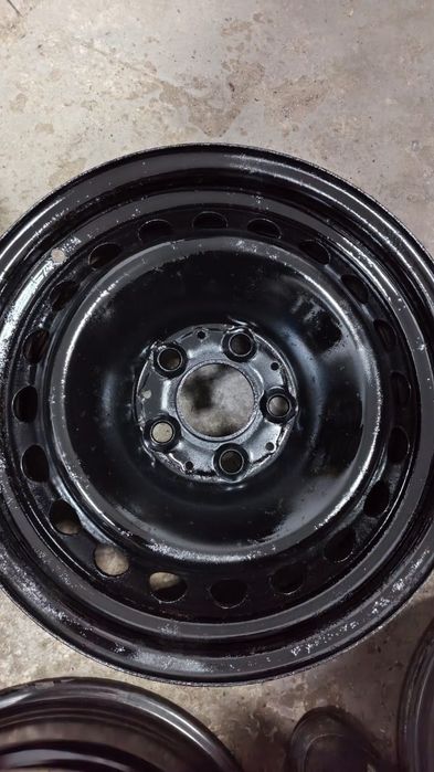 Продам диски R16 5/112