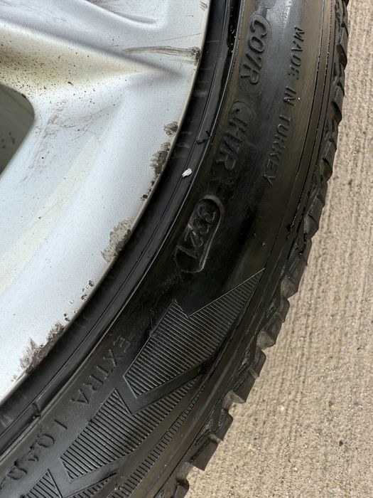 Jante aliaj AUDI A3 r17 cu anvelope iarna!!!