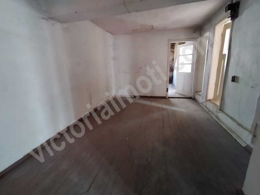 Продава се Четиристаен апартамент в Велико Търново, Център - 74 кв.м за 1392 €/кв.м - Снимка #5