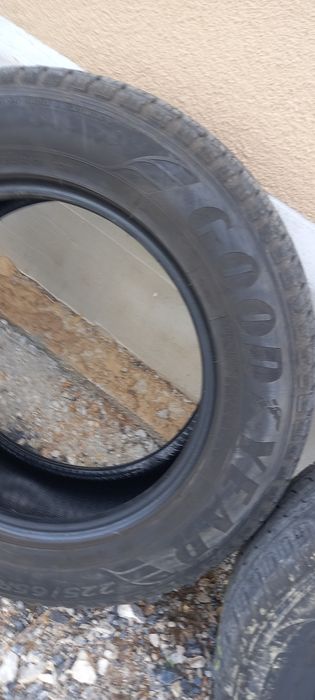 Летни гуми Goodyear 225/65/17