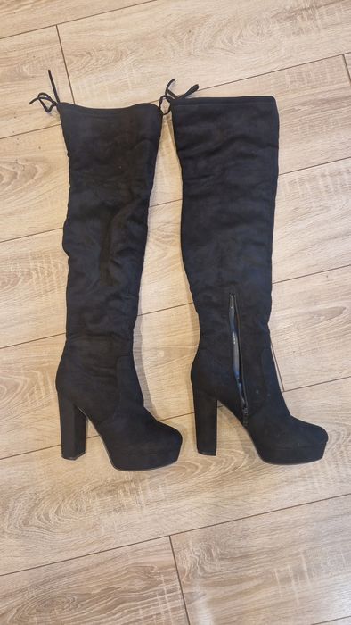 Чизми от велур 38 номер