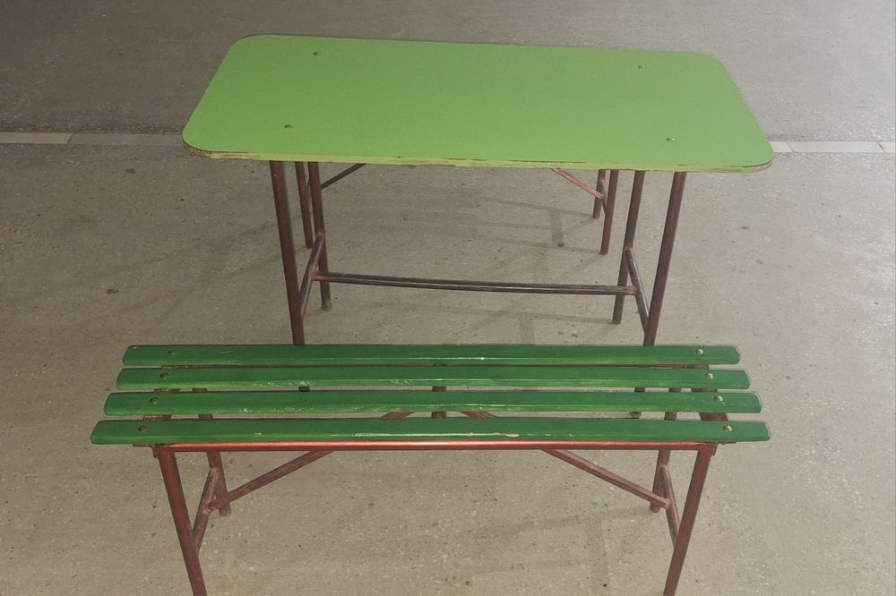 Устар курси комплект. Стол стул. Ошхона учун.