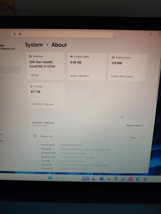 Laptop Acer sotiladi