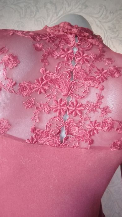 Ново дамско боди с дантела на изгодна  цена
