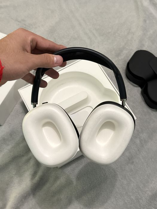 Apple AirPods Max