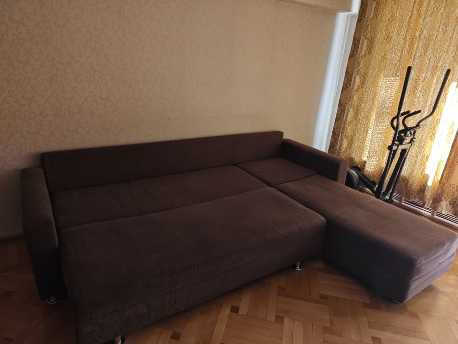 Продам угловой диван