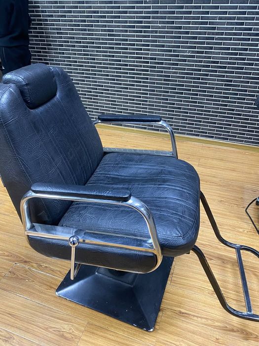 Kreslo yaxshi xolatda