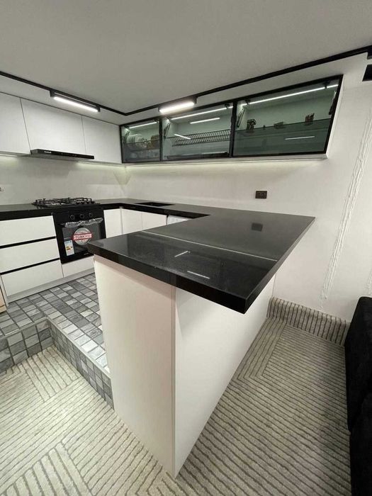 Искусственный камень, Кварц,  столешница