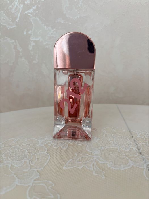 Продам духи 30 мл