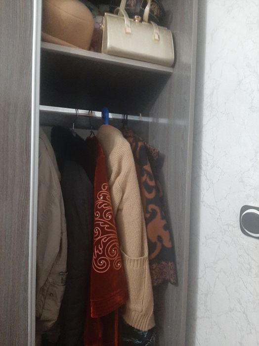 Продам шкаф б/у 40 000