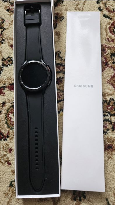 Продам смарт часы GalaxyWatch4 Classik новый оригинал