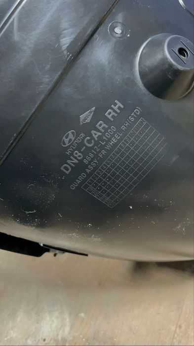 Продам подкрылок Hyundai Sonata dn8 19-23