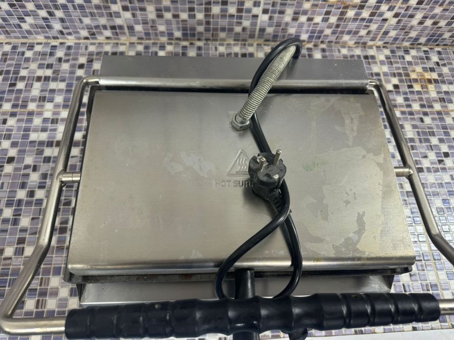 Продам пицца печь и гриль для донера