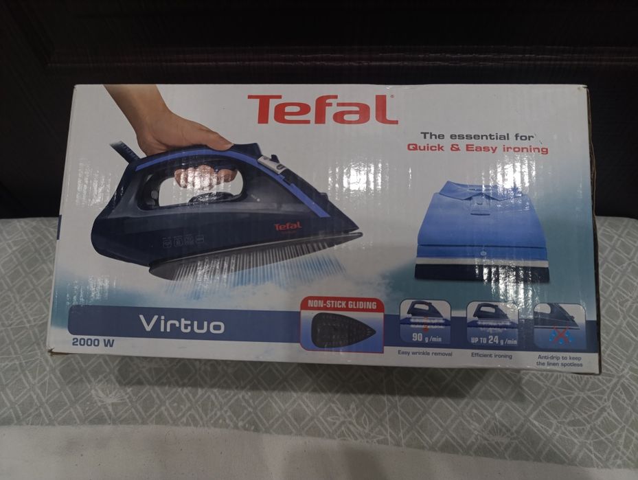 Паровой утюг Tefal Virtuo FV1713E0
Продаю качественный утюг Tefal Virt