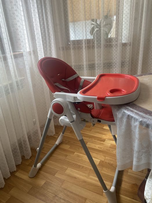 Продам стул для кормления !