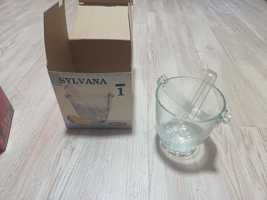 Бокалы и многое другое