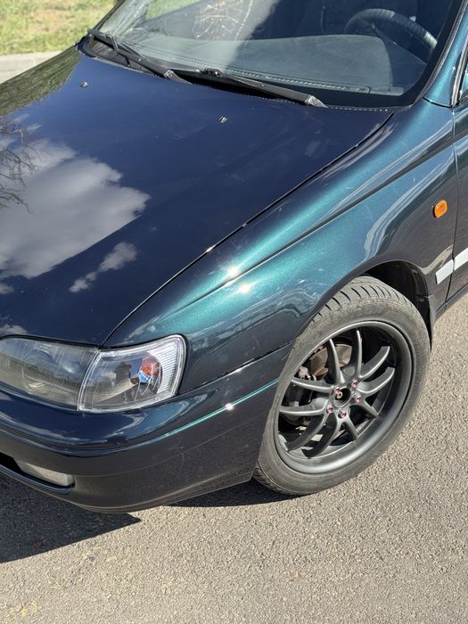 Продам Toyota Carina E