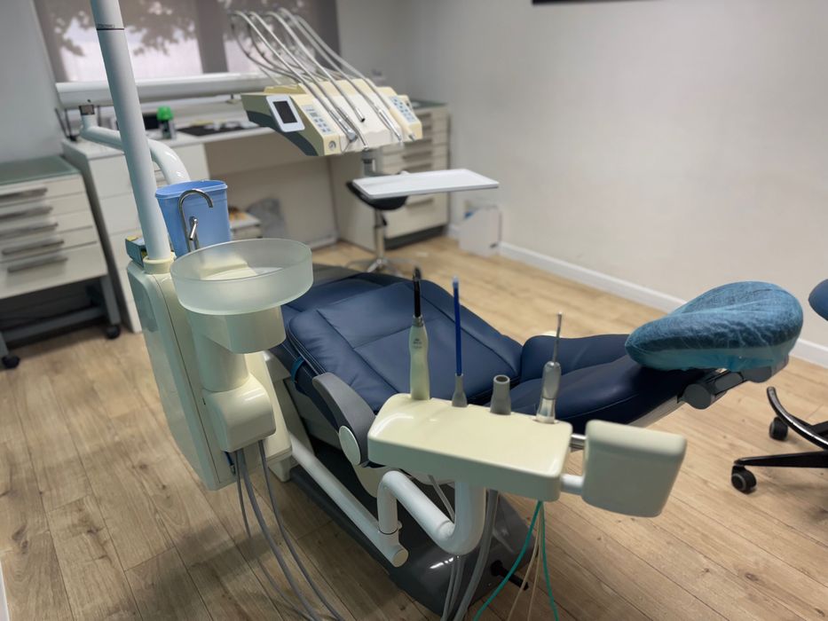 Стоматологичен стол Fona 1000S