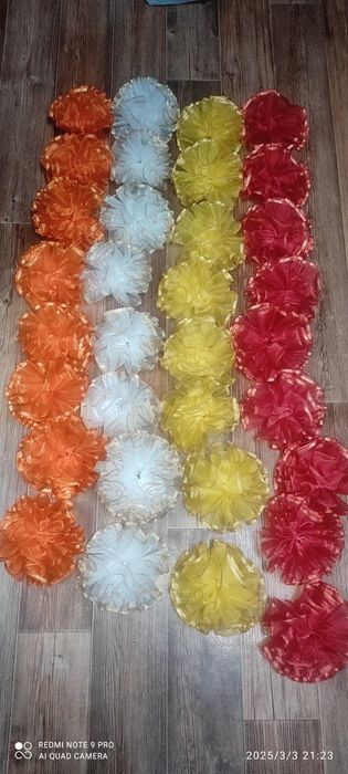 Продам бантики для девочек