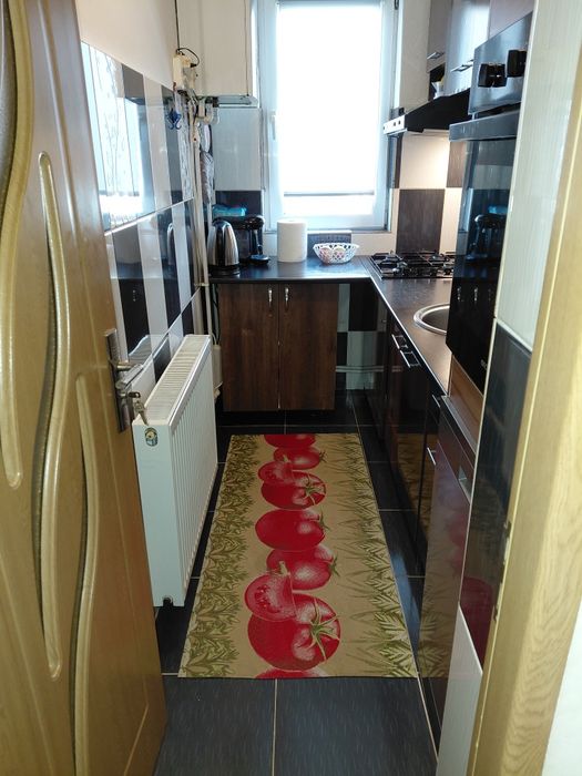 Vand apartament 2 camere