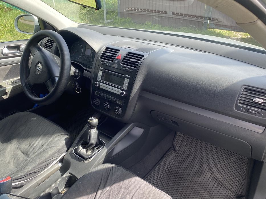 Продам vw jetta 5