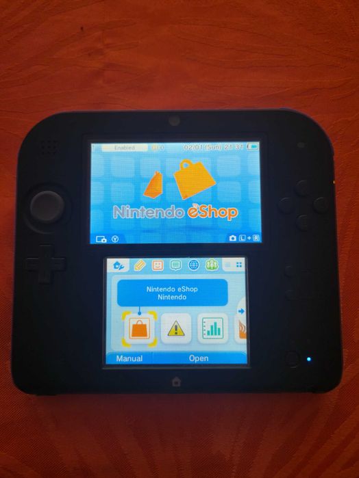 Nintendo 2DS / 3DS с Mario игри