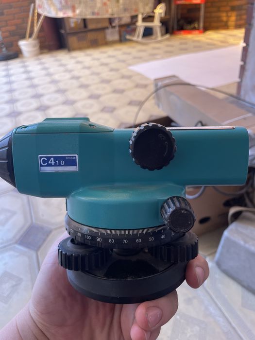 Невелир sokkia c410