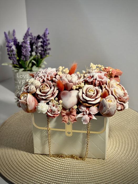 Aranjament din ceara Velvet Desire