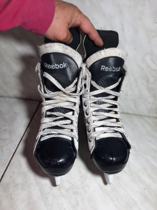 Patine hochey hochei 659 Reebok marime 38 (25  cm)