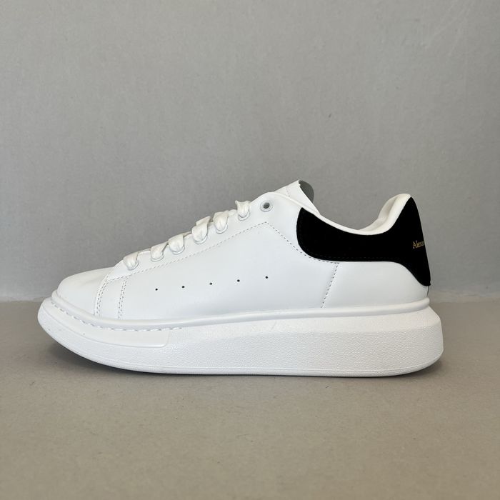 Alexander McQueen "White Black Tail"! НОВИ!