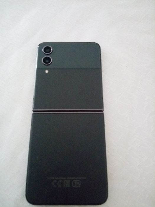 Samsung Z Flip 4