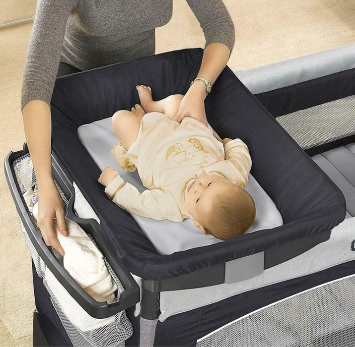 Детская кровать-манеж  Chicco