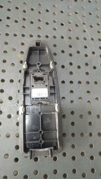 Buton geam electric dreapta fata bmw seria 3 touring f31 920810702
