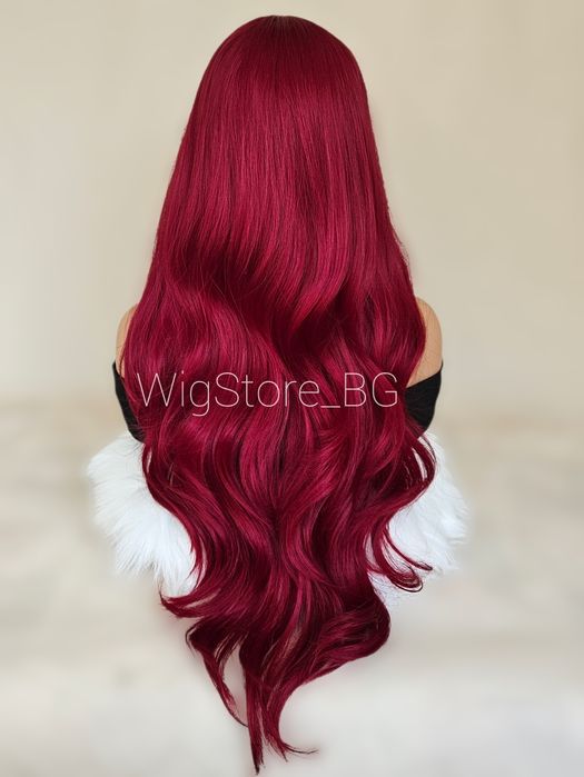 Червена дълга къдрава перука без бретон