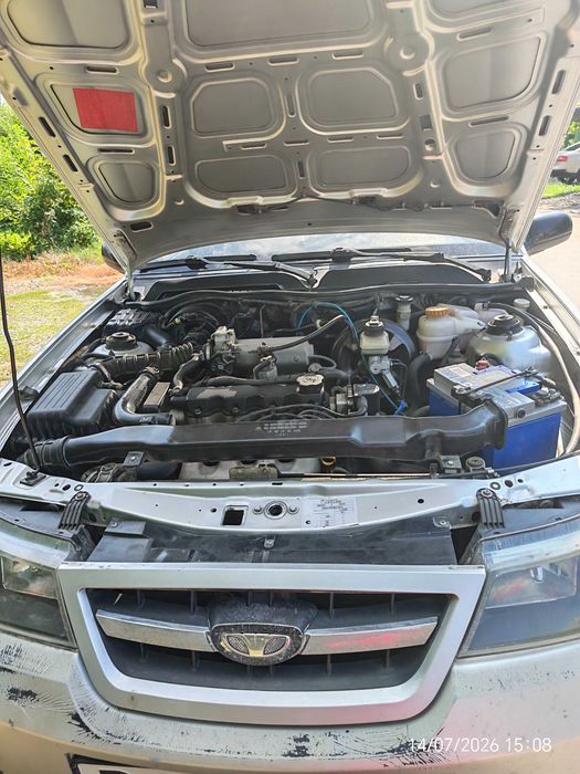 Daewoo nexia 2011