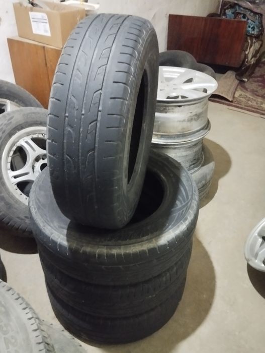 Продам шина комплект чотки 14