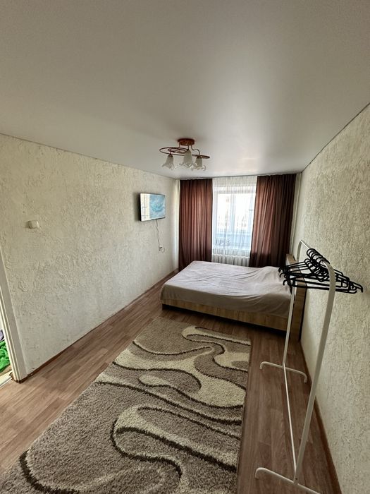 ПОСУТОЧНО сдам 1-ную квартиру