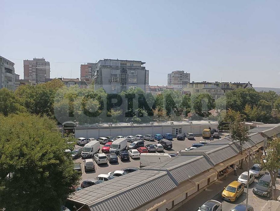 Продава се Тристаен апартамент в Варна, Колхозен пазар - 90 кв.м за 2223 €/кв.м - Снимка #16