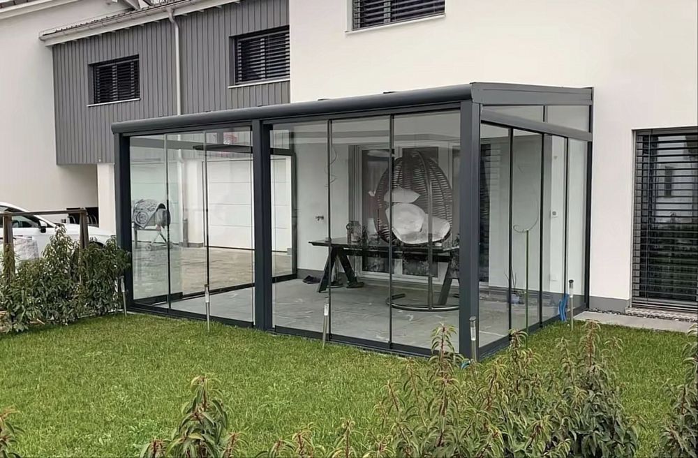 Pergole si foisoare fixe sau retractabile