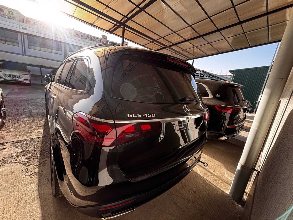 Mercedes-Benz GLS 450 4MATIC 2026!