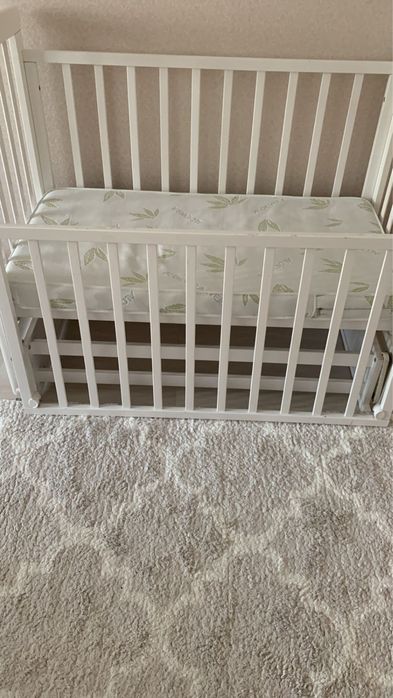 Кроватка детская