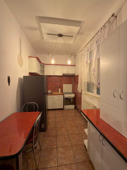 Casă/Apartament spațios 120mp cu curte și parcare – zona centrală Arad