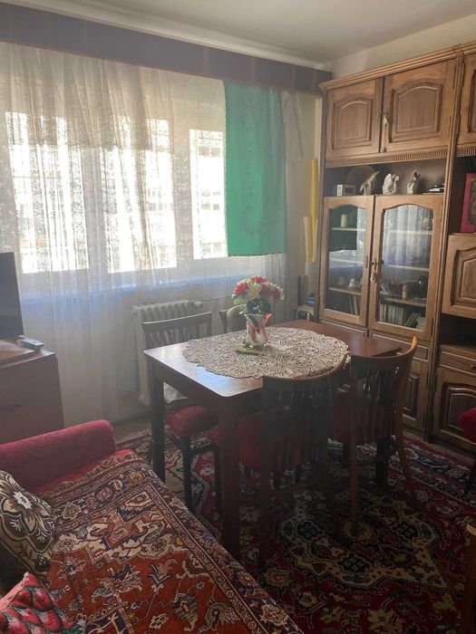 Apartament 3 camere, 62 mp, decomandat - Zona Spitalului, Radauti — fotografia 1