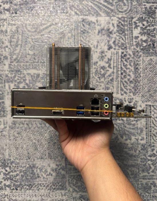 Gigabyte H610M K I3-12100F T-Force DDR4 8x2 16gb RGB M.2 Nvme 512Gb