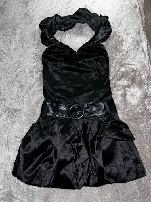 Дамски рокли и потници