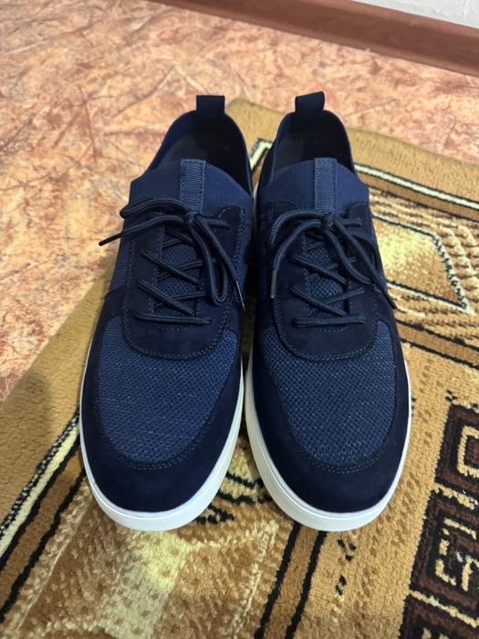 Мужские кроссовки – новые