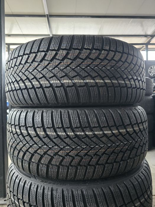4 Броя НОВИ 225/40/18 Bridgestone 25dot