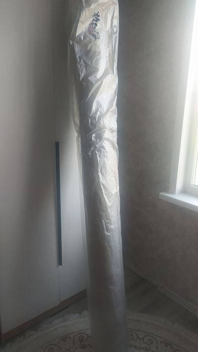 продам ковер 2.3м