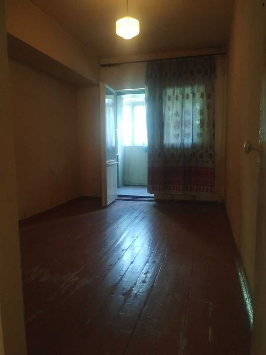 Ц-5 Продается 3х комнатная 3 этаж Metro Minor Алайский Киет Без ремонт