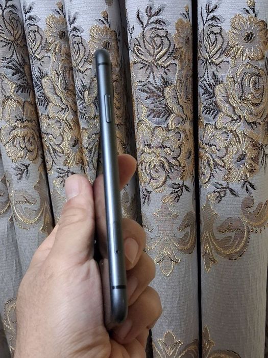 Iphone 11 sotiladi 128gb